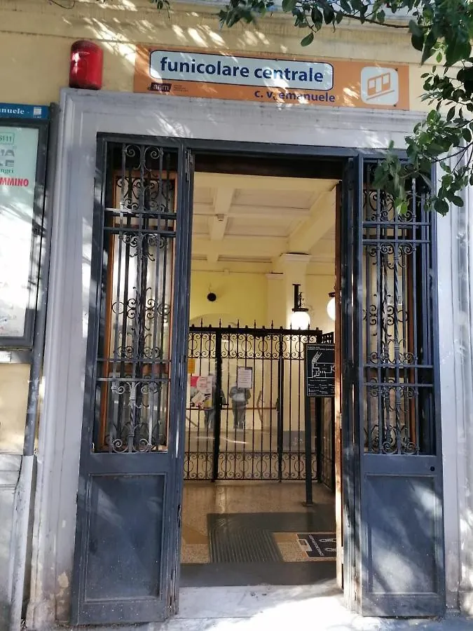 Casa Tolentino Al Centro Di Napoli Villa Holiday home Naples